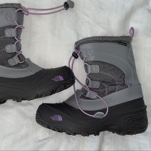 Kids waterproof The North Face boots size 2